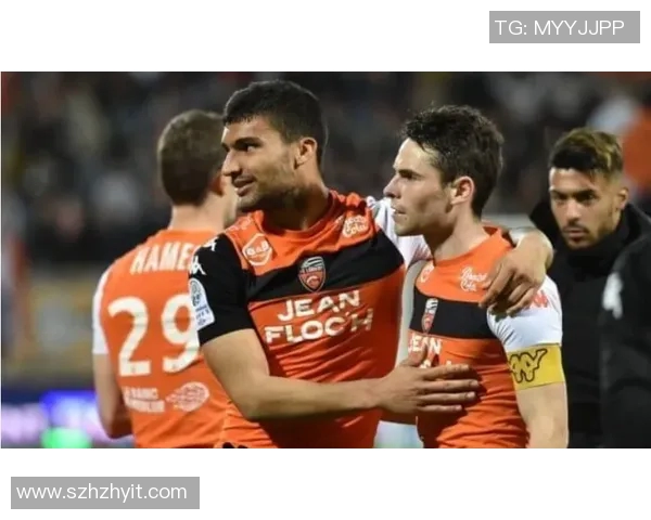 英足热刺对决强敌全力争胜球迷期待精彩表现